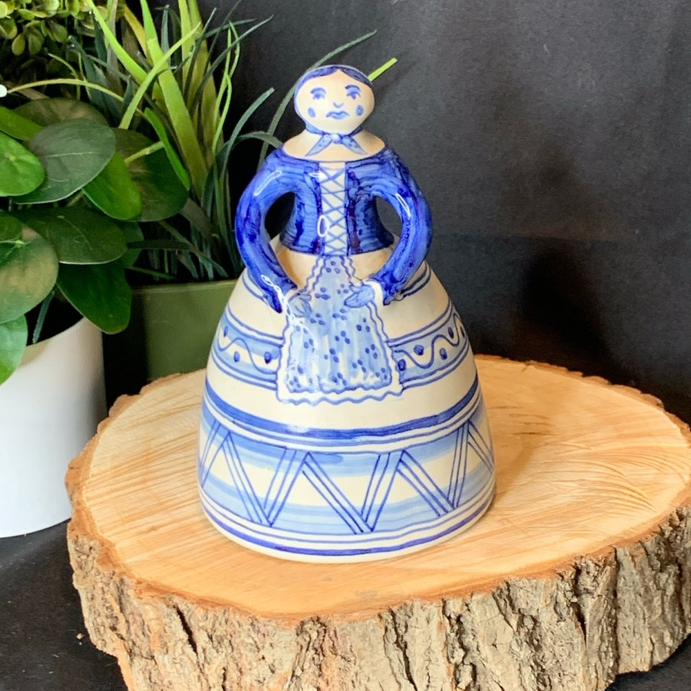 Vintage pottery La Menora Talavera Spanish Folk Art dinner bell